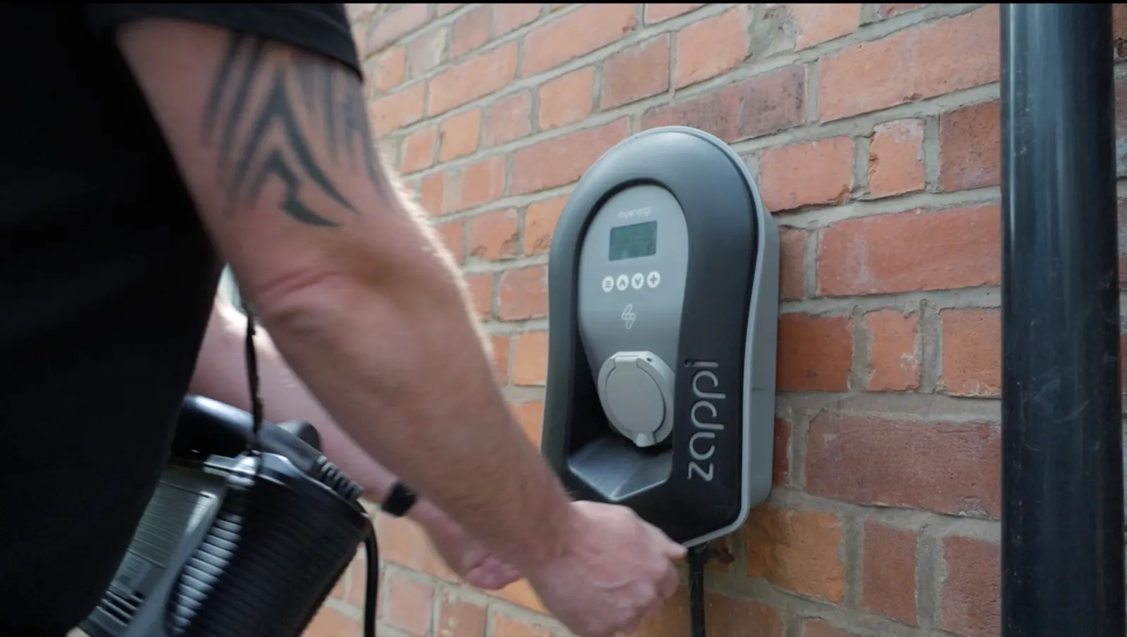 Eclipse Electrical Kenilworth EV charger and supply installation