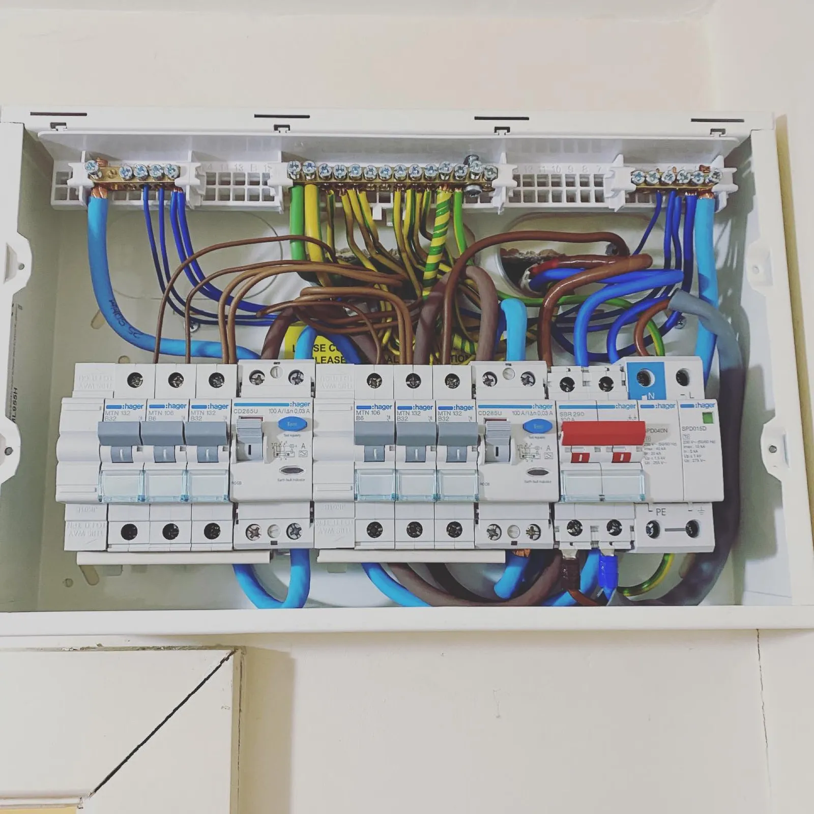 Tailored fuse box replacement quotation from Eclipse Electrical Kenilworth